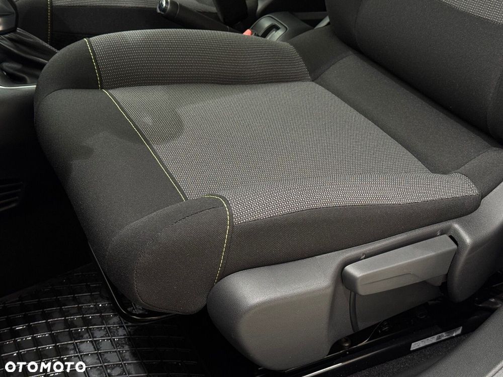 Citroën C3 1.2 PureTech Shine EAT6 - 11