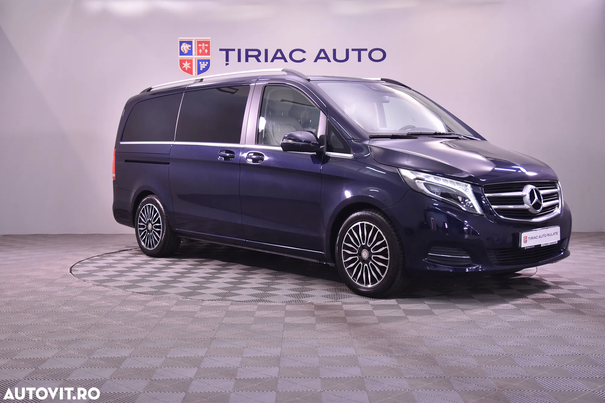 Mercedes-Benz V - 7