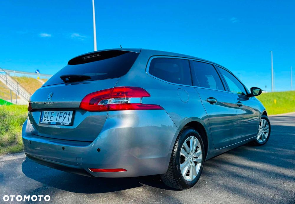 Peugeot 308 - 4