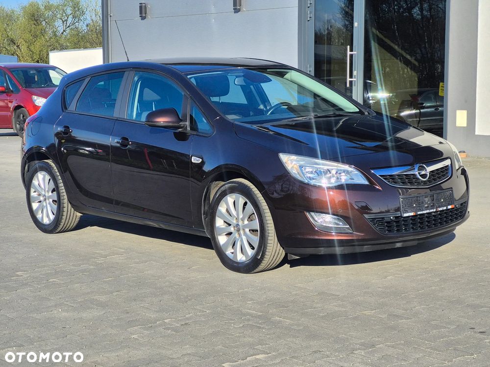 Opel Astra 1.4 Turbo - 2
