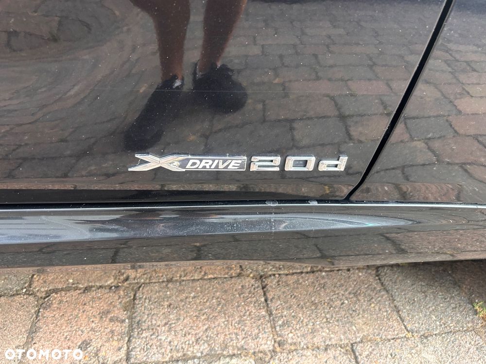 BMW X1 xDrive20d - 10