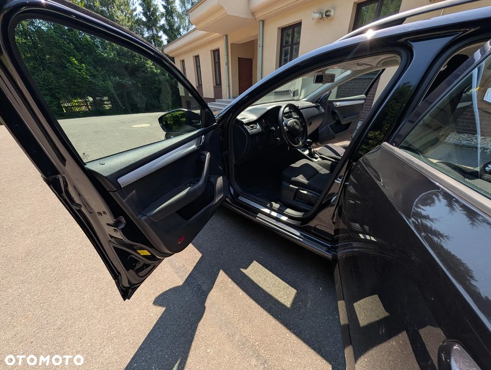 Skoda Octavia 2.0 TDI Style DSG - 40