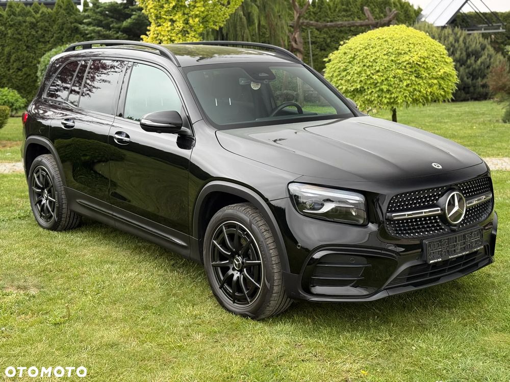 Mercedes-Benz GLB 200 d 8G-DCT AMG Line - 8