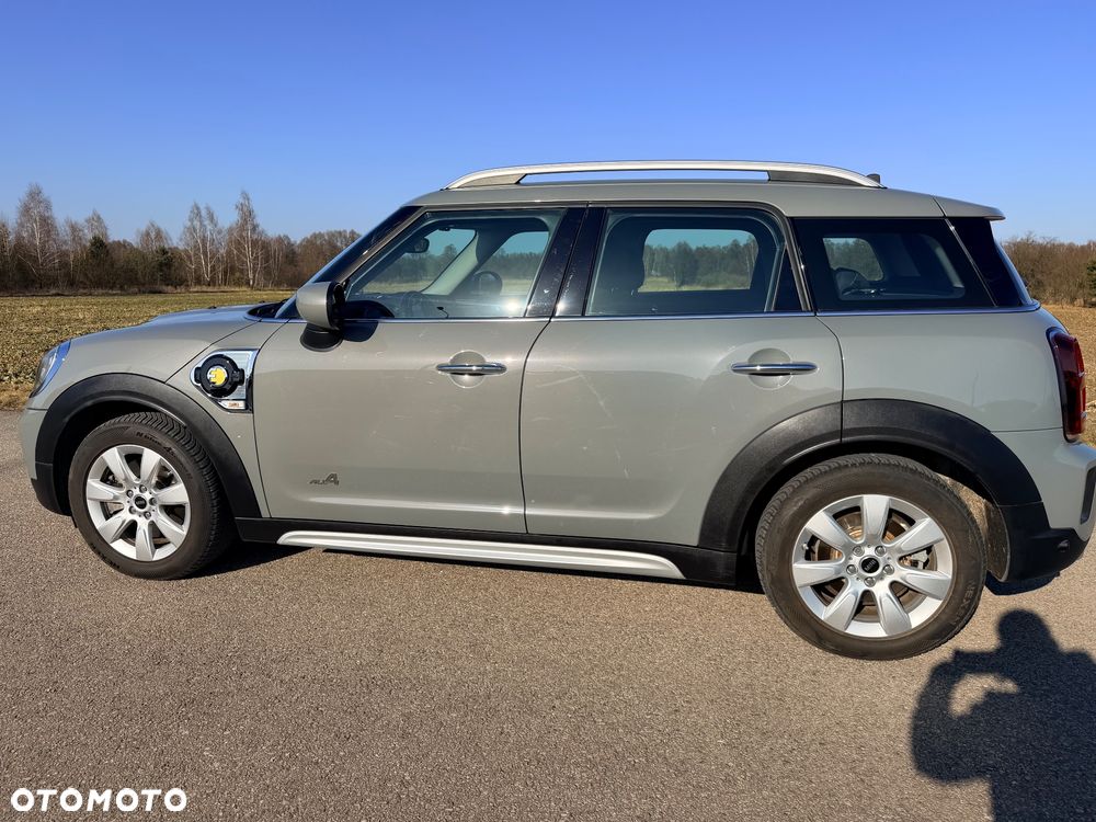 MINI Countryman Cooper SE ALL4 Shadow Edition - 8