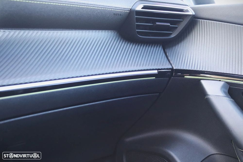 Peugeot 2008 1.2 PureTech GT EAT8 - 30