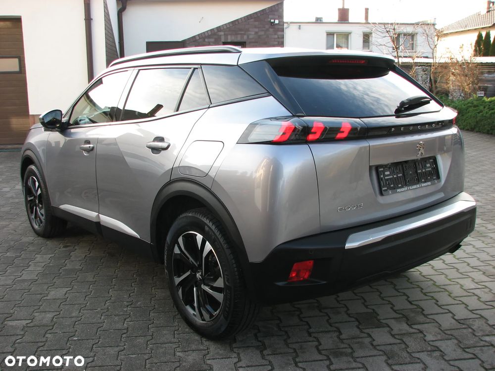 Peugeot 2008 1.5 BlueHDi Allure S&S - 10