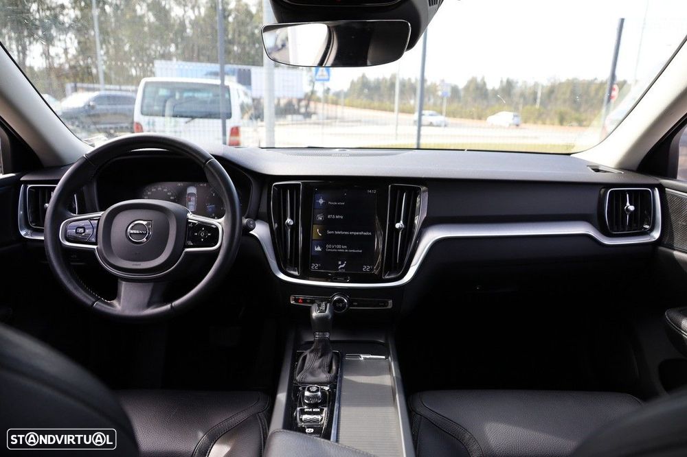 Volvo V60 Cross Country 2.0 D4 Geartronic - 17