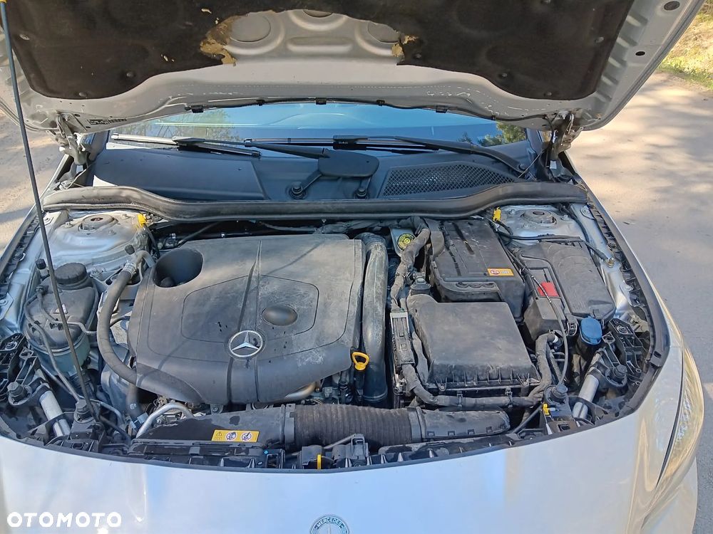 Mercedes-Benz CLA - 8