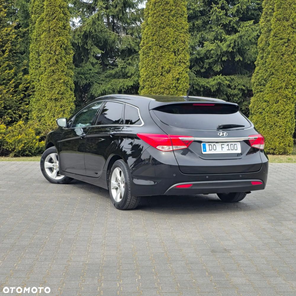 Hyundai i40 Kombi 1.7 CRDi Premium - 13