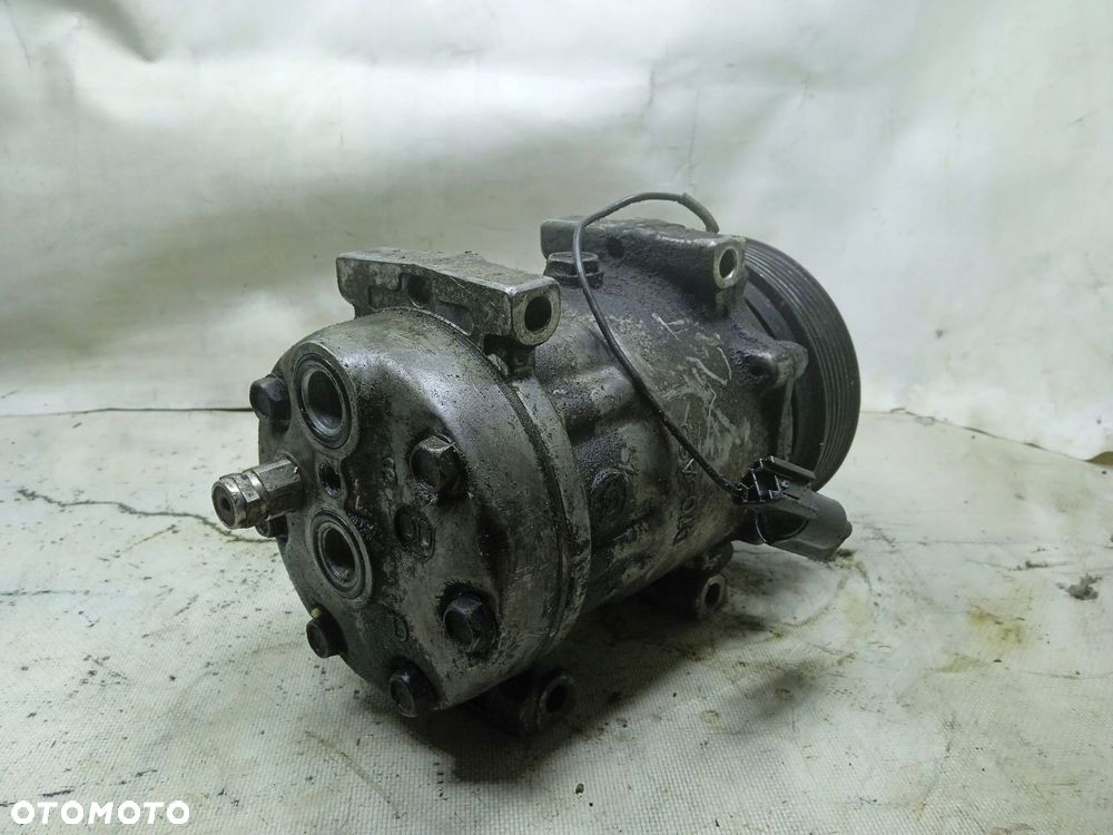 Kompresor Sprężarka Klimatyzacji 8200040681 Renault Scenic Ii 1.9 Dci - 6