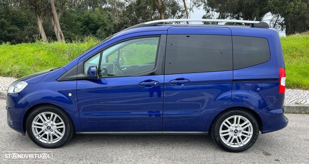 Ford Tourneo Courier - 8