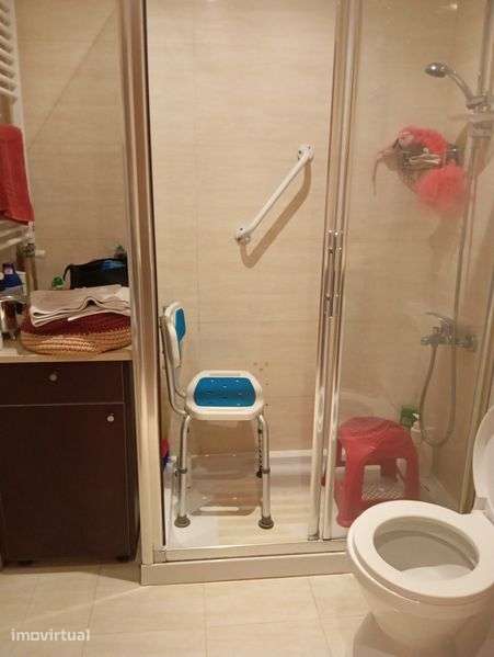 Apartamento T1 Arrendar Caulinos - Grande imagem: 5/5