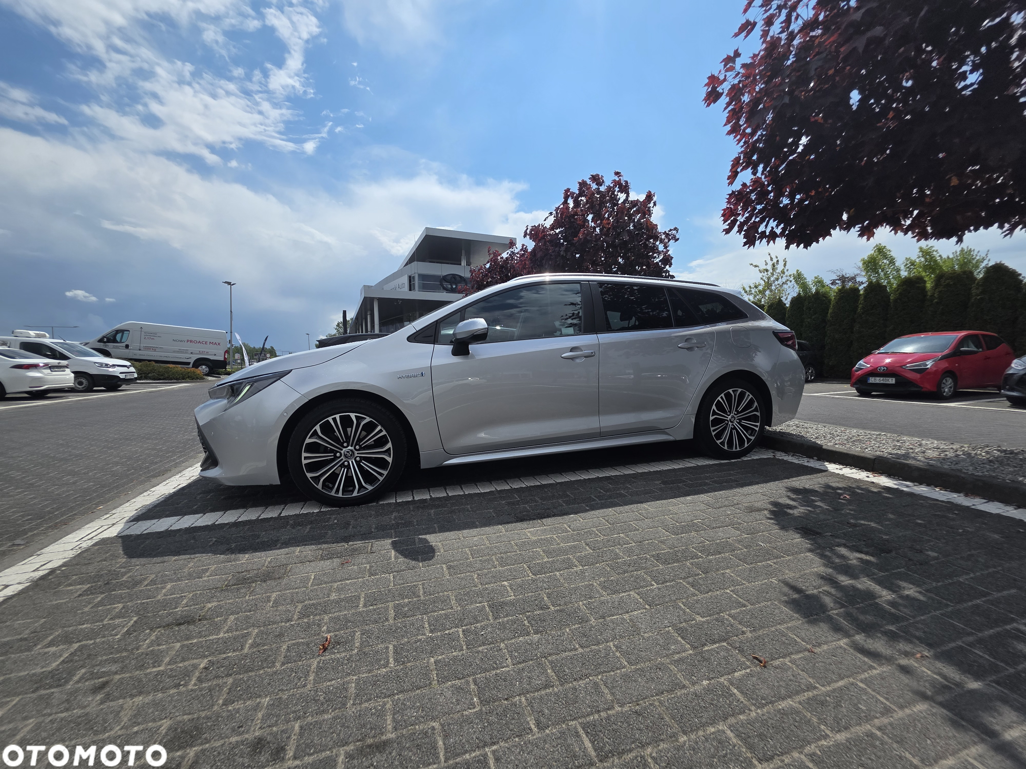 Toyota Corolla 1.8 Hybrid Comfort - 8
