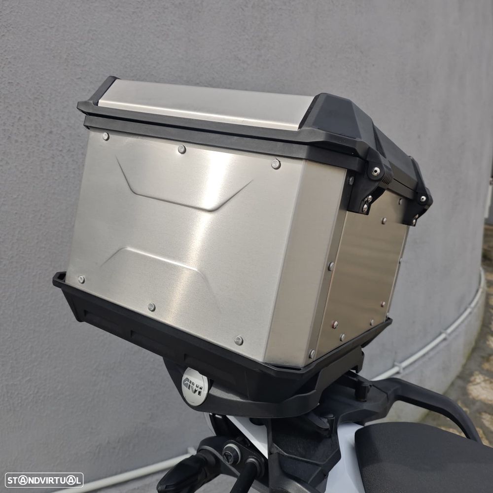 KTM Adventure 790 - 15