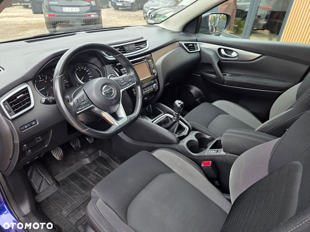 Nissan Qashqai - 10