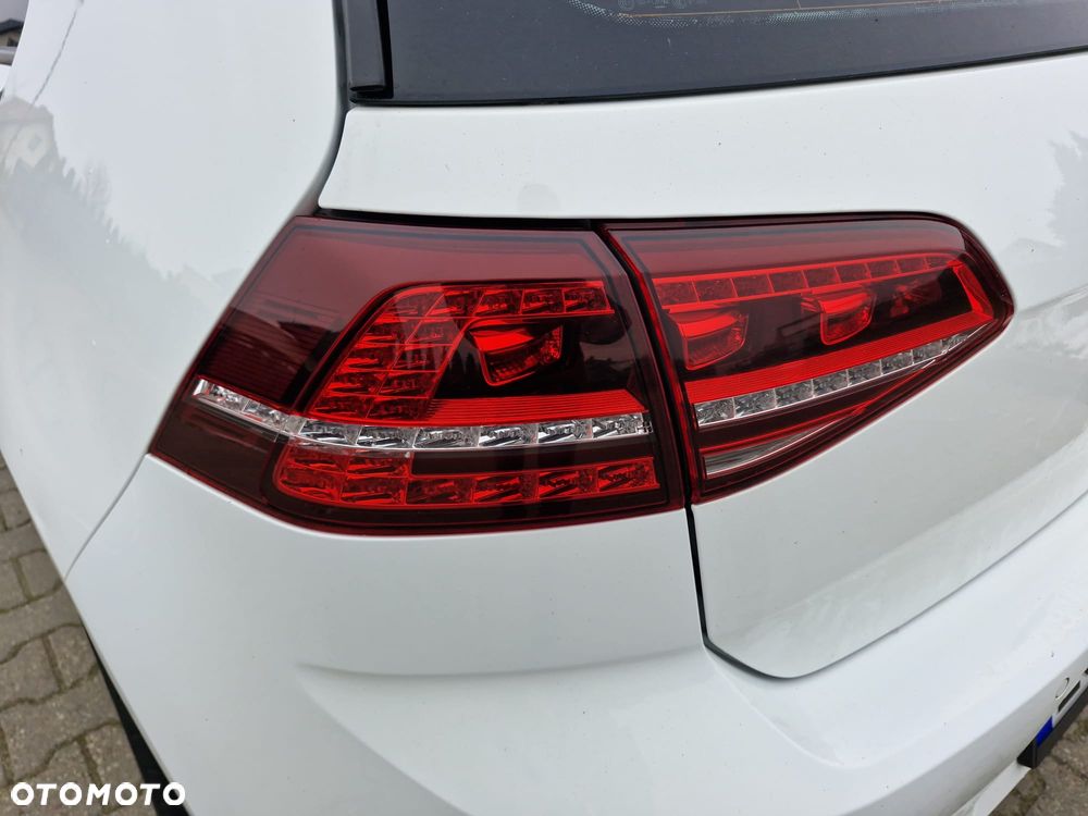 Volkswagen Golf 2.0 TDI BMT Highline DSG - 10