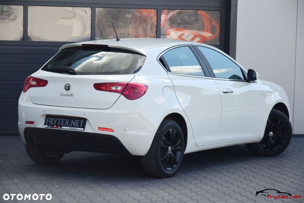 Alfa Romeo Giulietta - 11