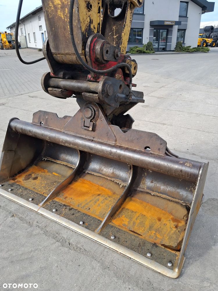 Caterpillar 320 D L - 7