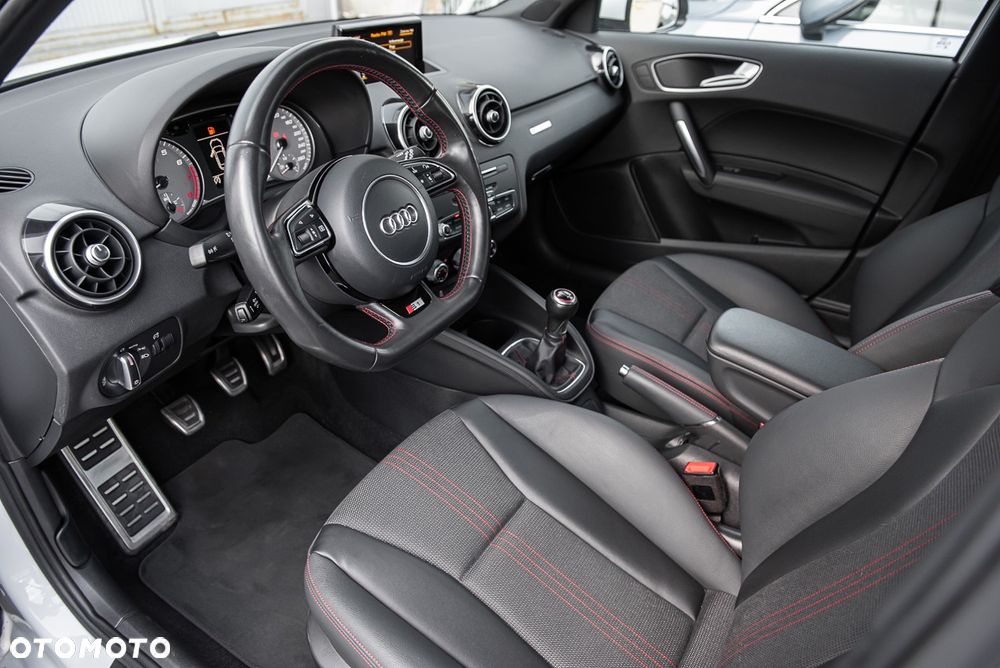 Audi S1 Sportback Standard - 13