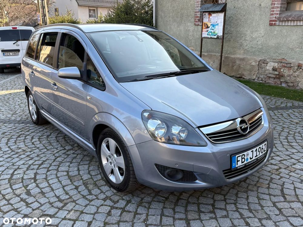 Opel Zafira 1.8 Easytronic Family Plus - 3