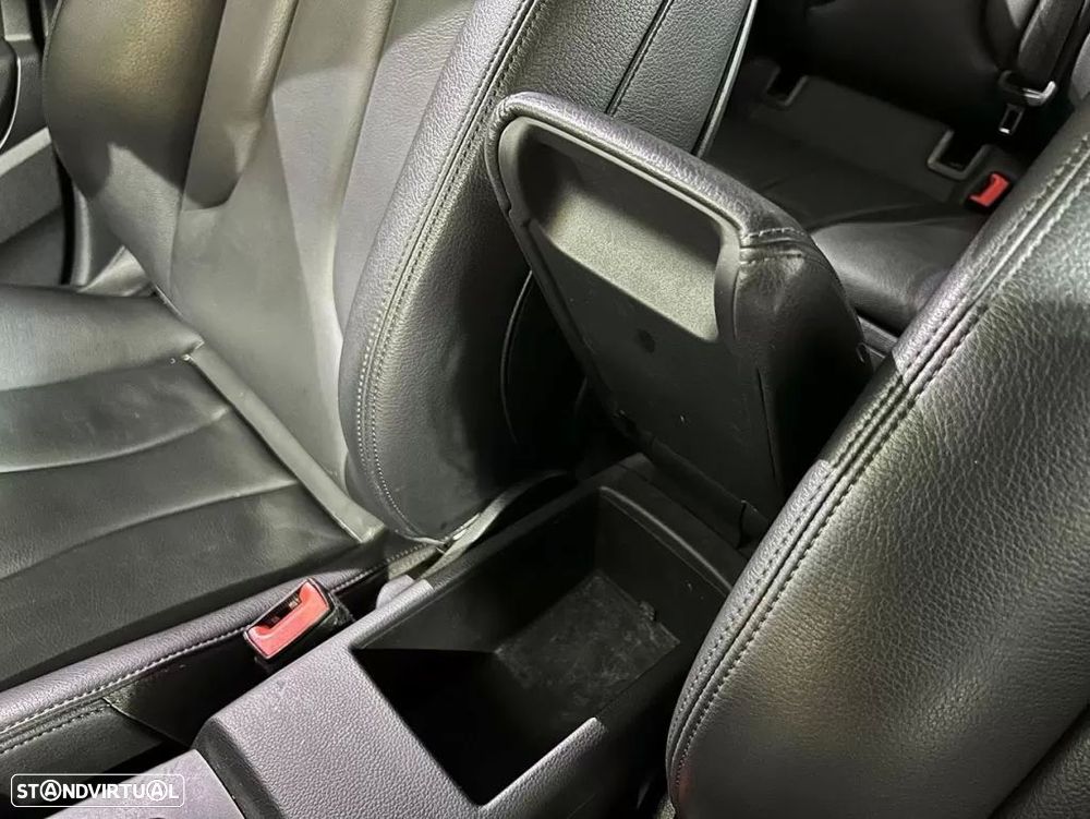 Audi A3 Sportback 30 TFSI Design - 19