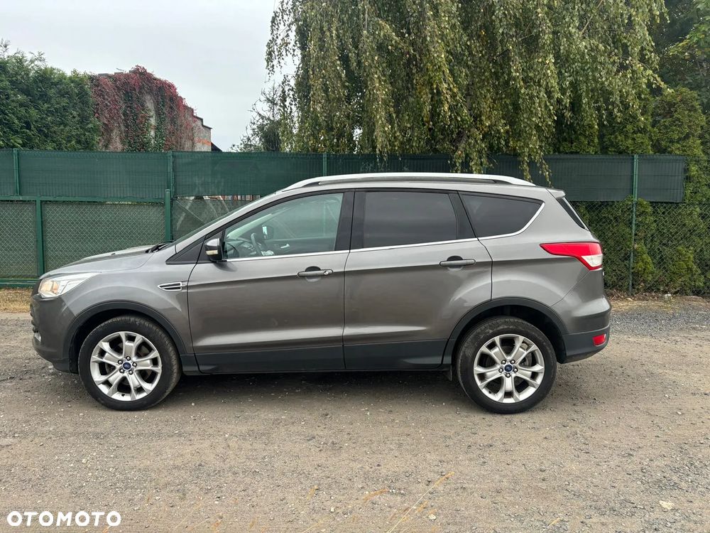 Ford Kuga 2.0 TDCi 2x4 Trend - 4