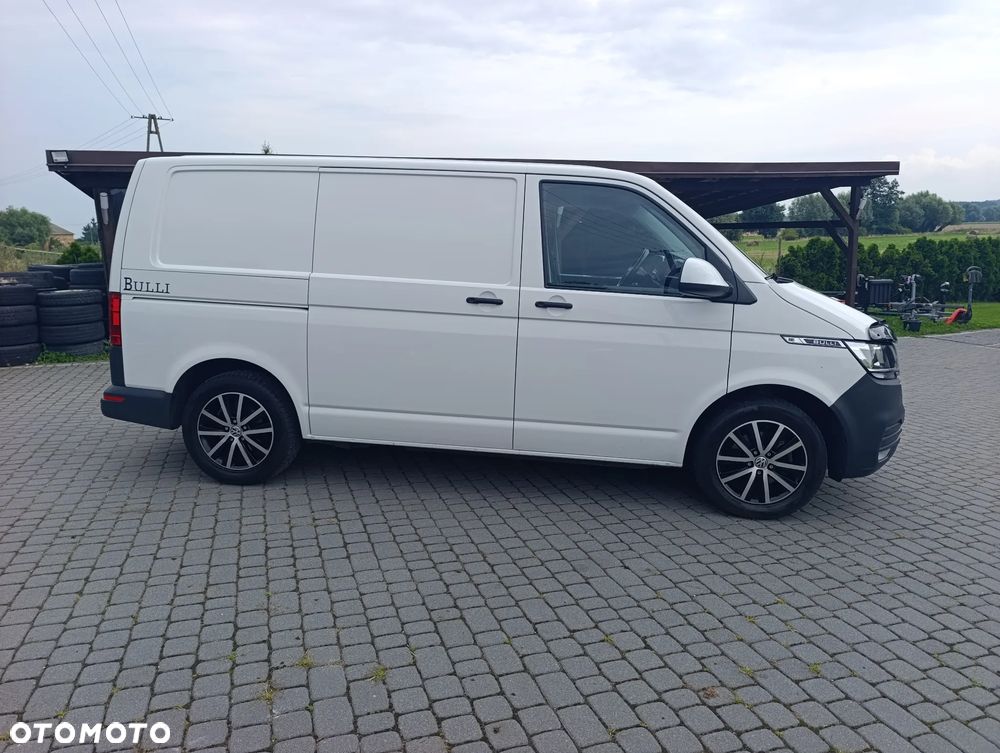 Volkswagen Transporter - 4