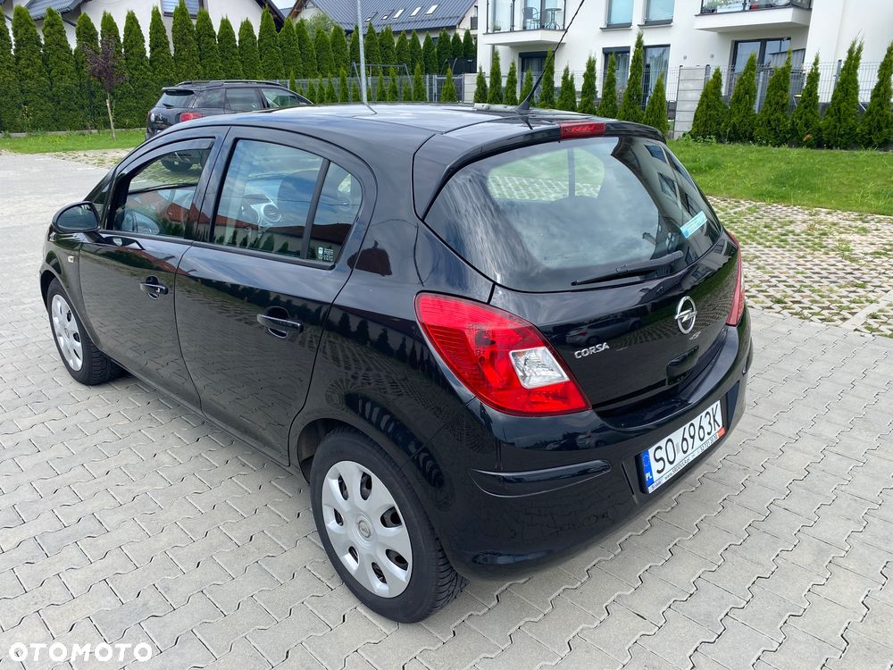 Opel Corsa 1.4 T Enjoy S&S - 29