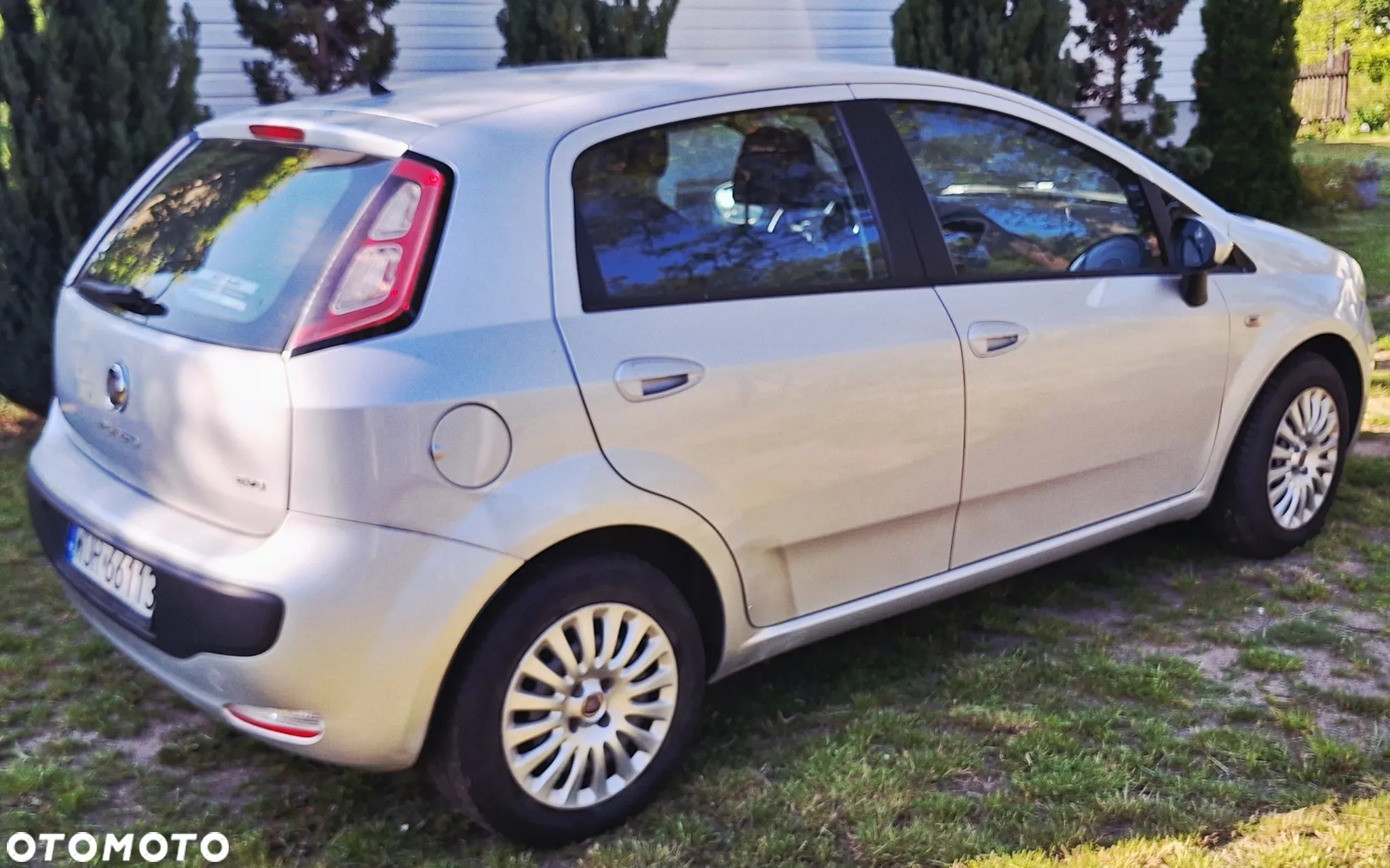 Fiat Punto Evo 1.4 8V Active Euro5 - 5