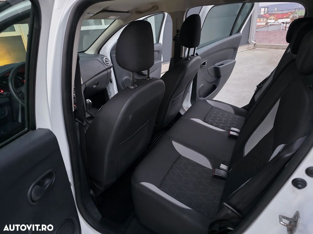 Dacia Sandero Stepway TCe 90 (S&S) Prestige - 8