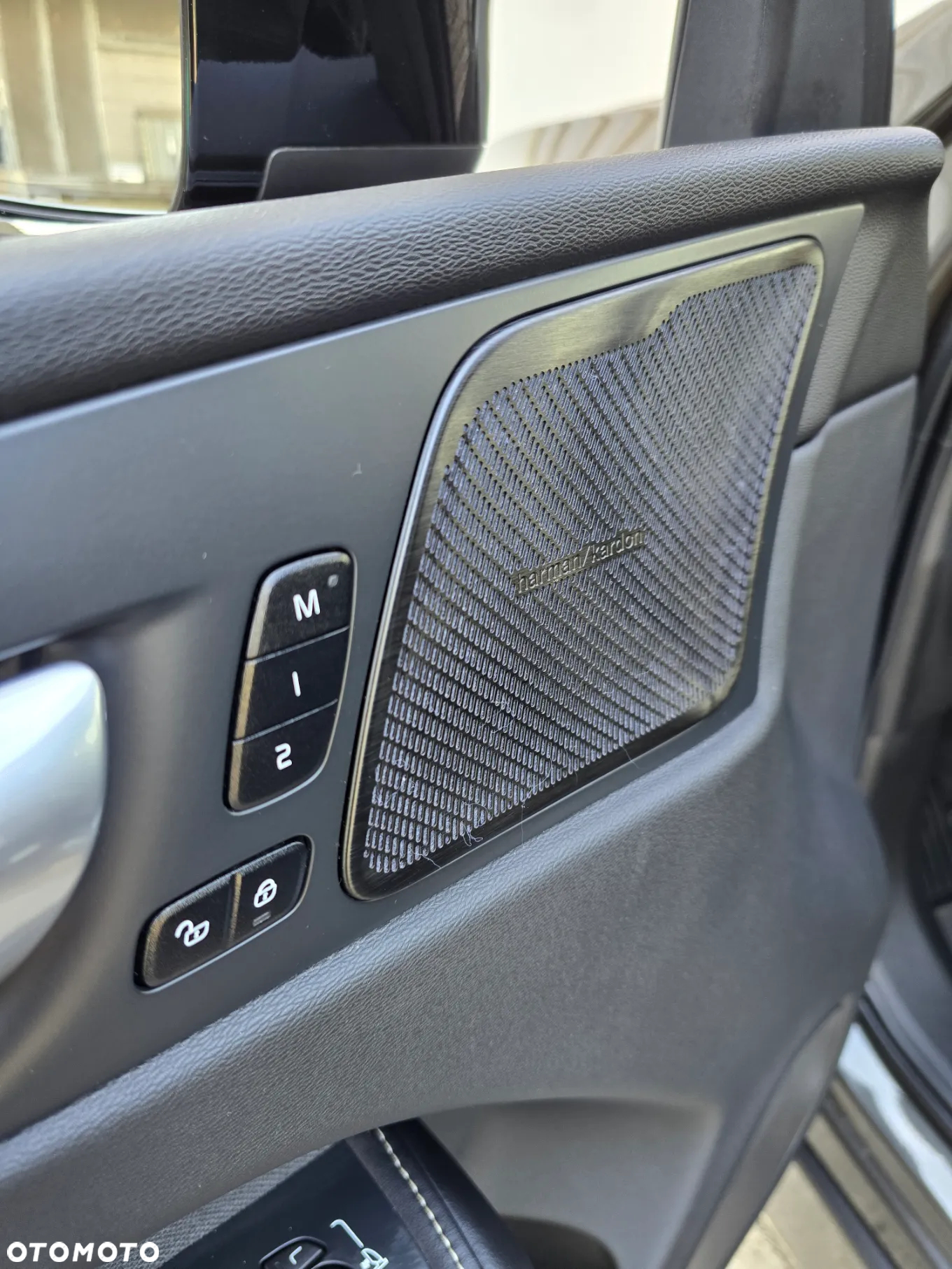 Volvo XC 60 B4 D Geartronic RDesign - 10