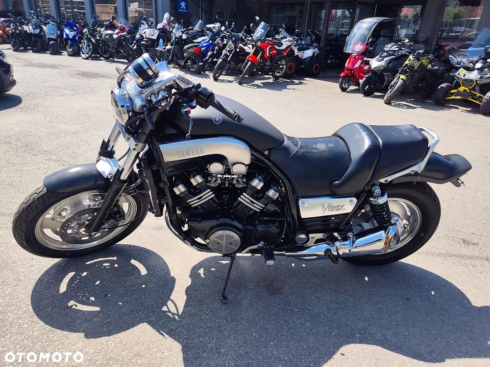 Yamaha Venture - 11