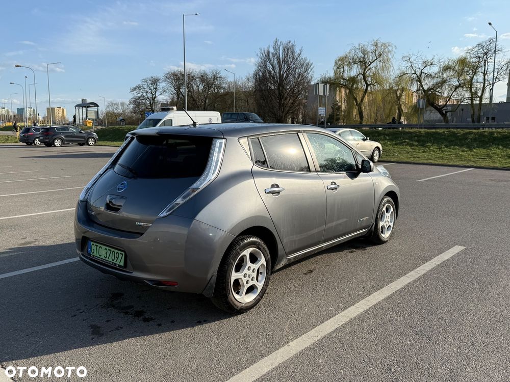 Nissan Leaf 24 kWh (mit Batterie) Acenta - 4