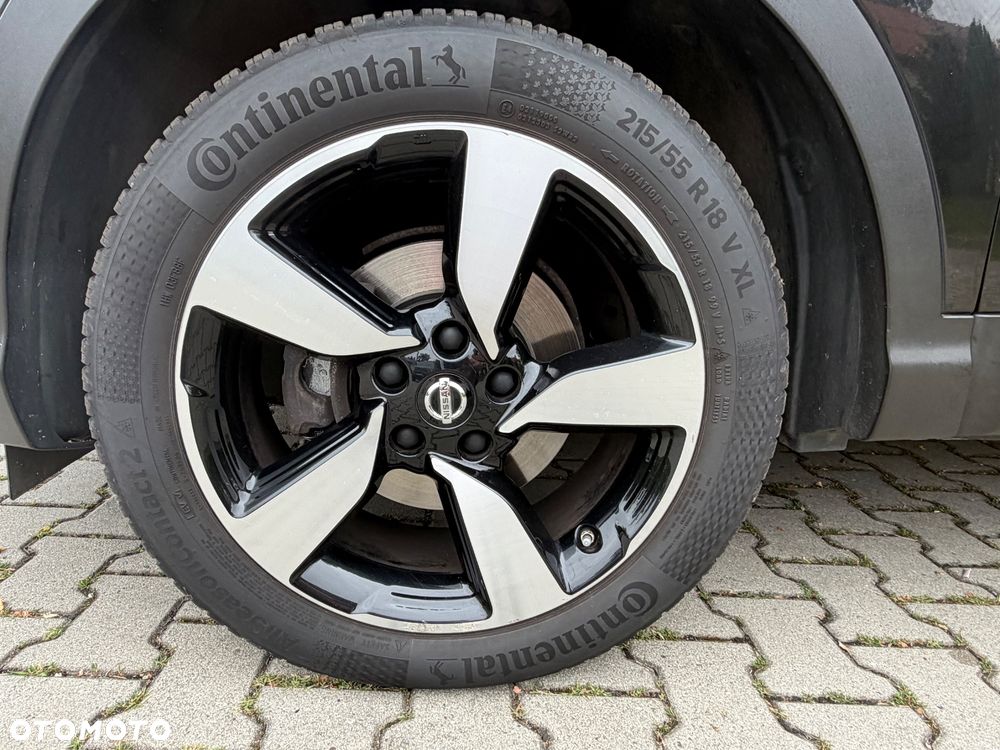 Nissan Qashqai 1.6 DIG-T N-Connecta - 16