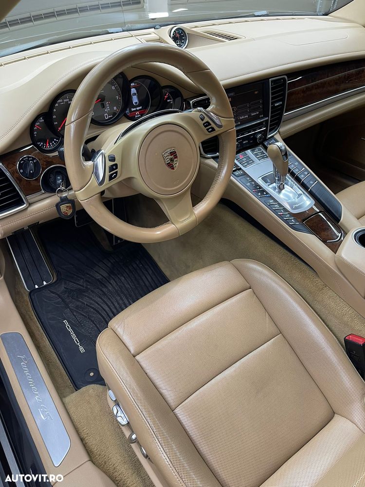 Porsche Panamera 3.0 PDK 4S - 9