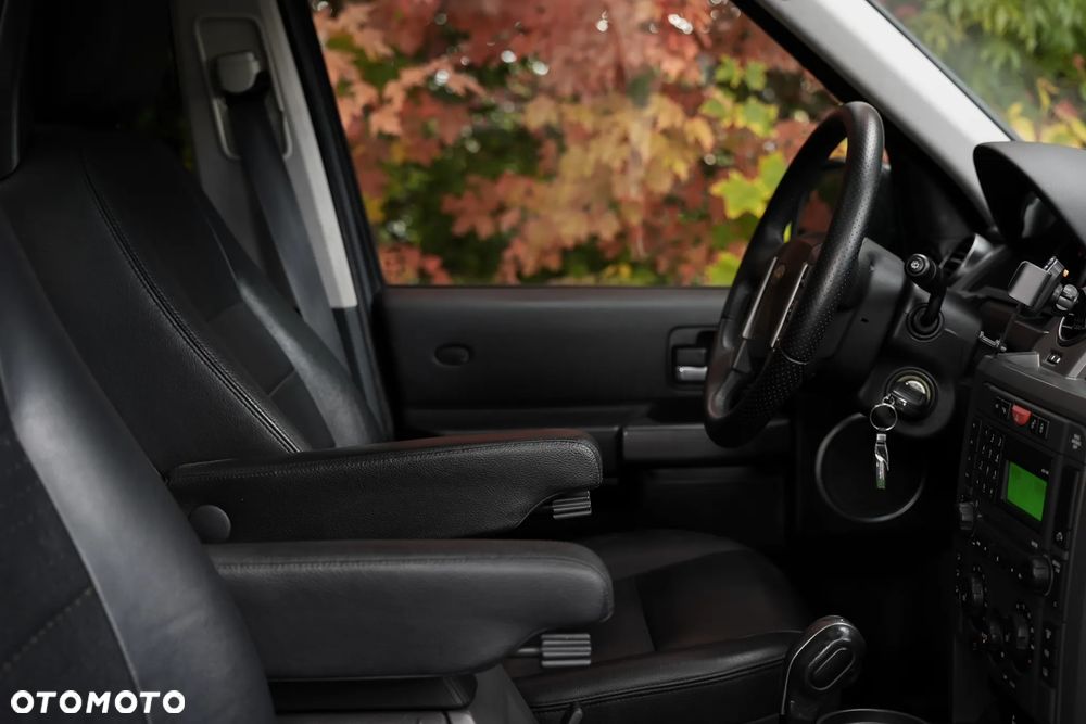 Land Rover Discovery 4.4 V8 HSE - 17