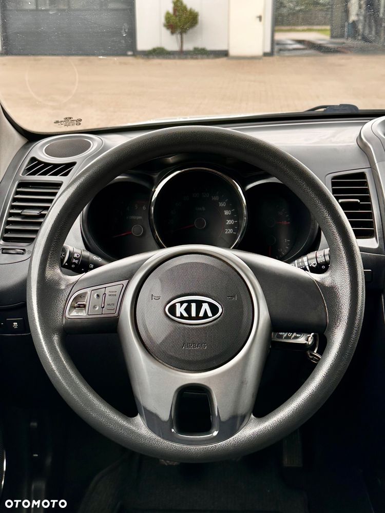Kia Soul 1.6 CRDi L EU5 - 21