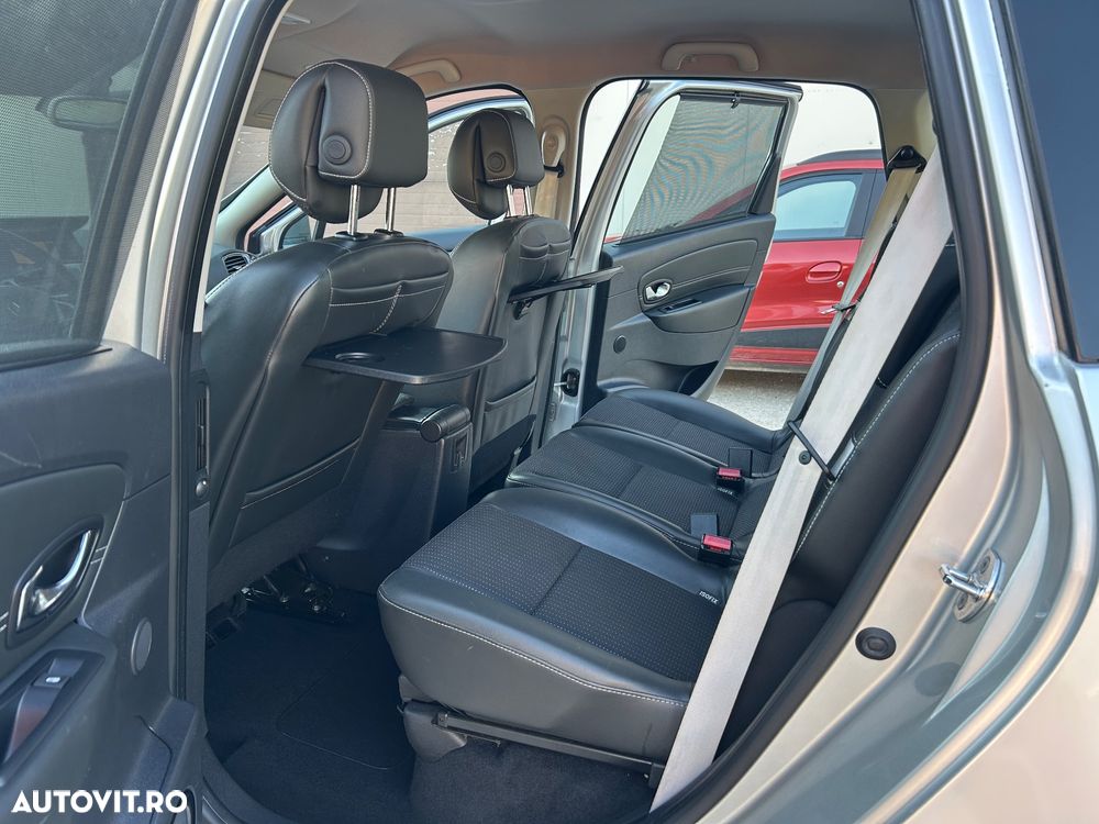 Renault Scenic - 33