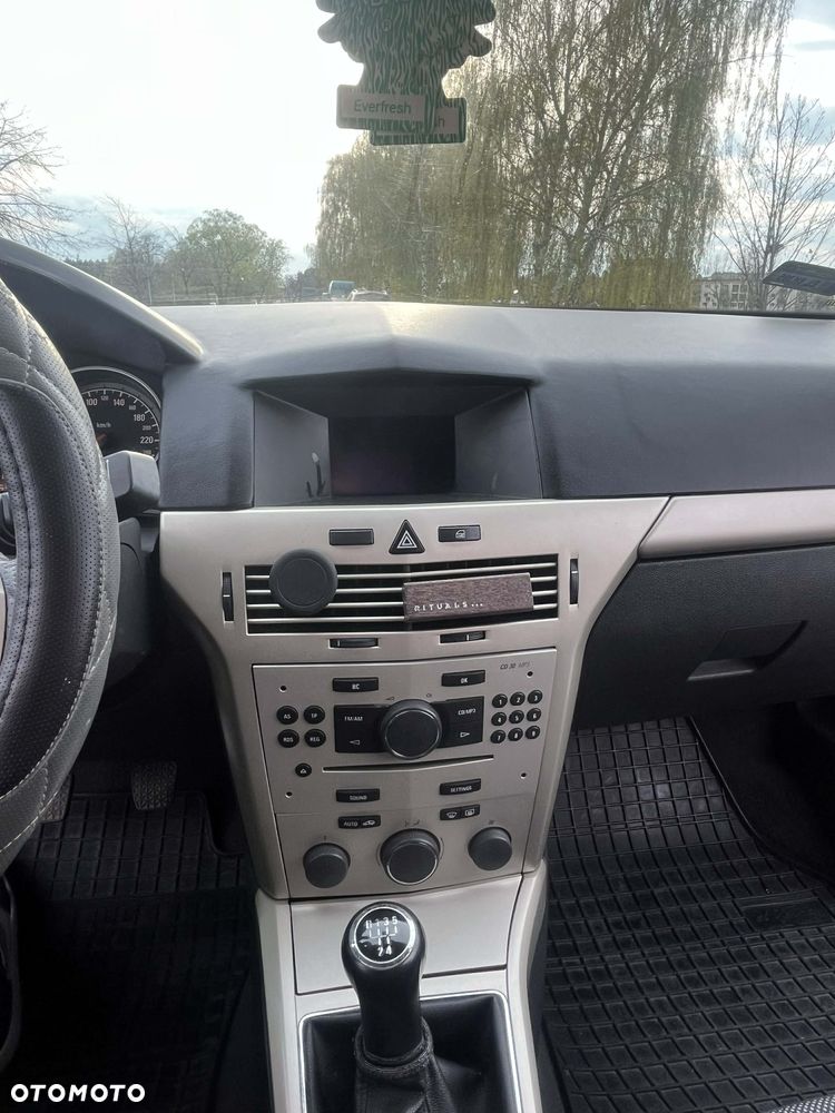 Opel Astra 1.4 Enjoy - 12