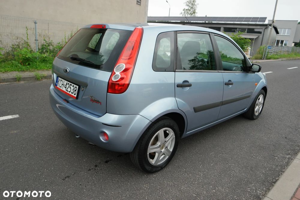 Ford Fiesta - 6