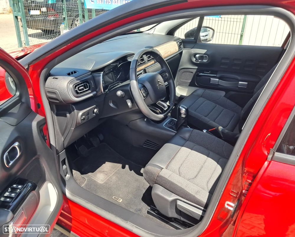 Citroën C3 1.2 PureTech Shine - 10