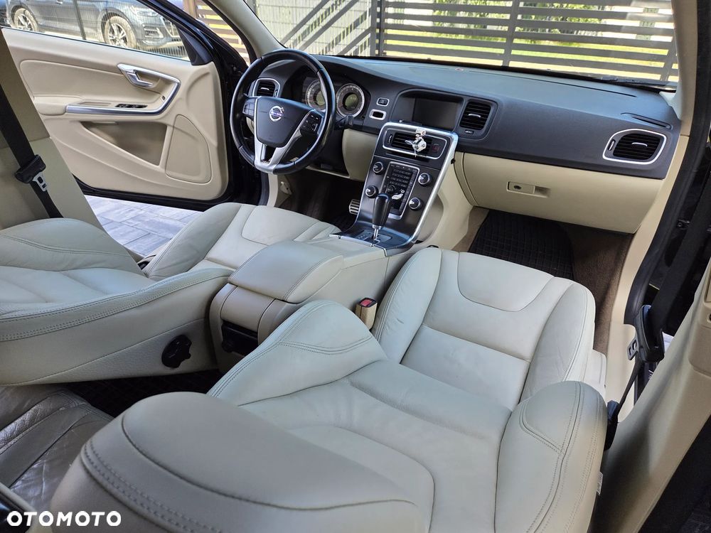 Volvo S60 - 37