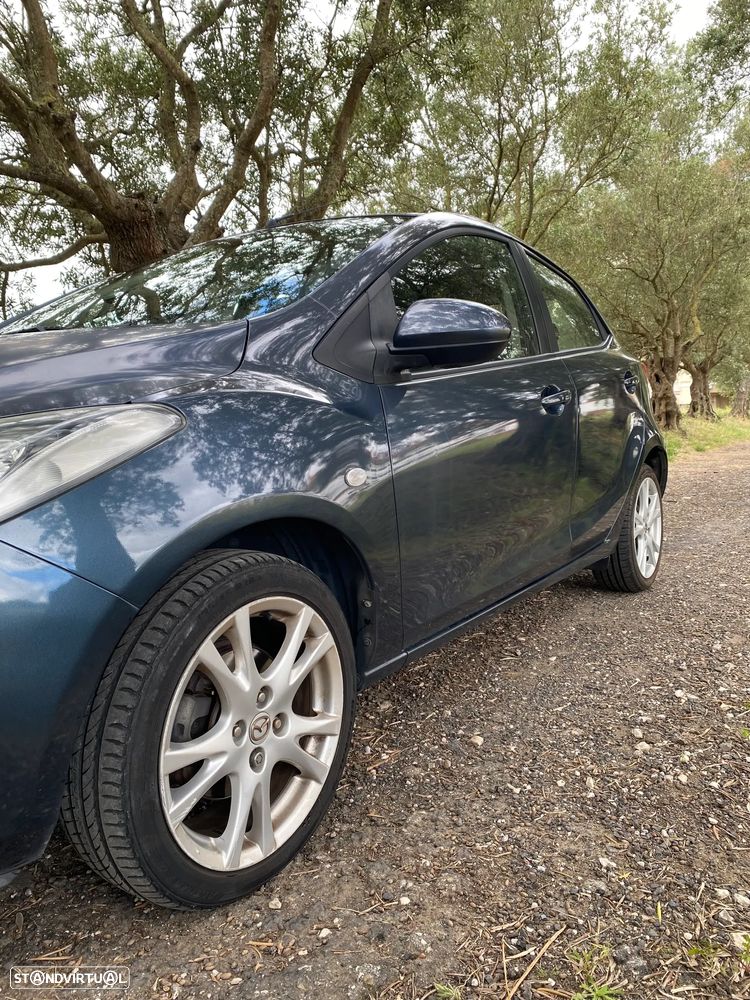 Mazda 2 1.3 MZR Exclusive - 20
