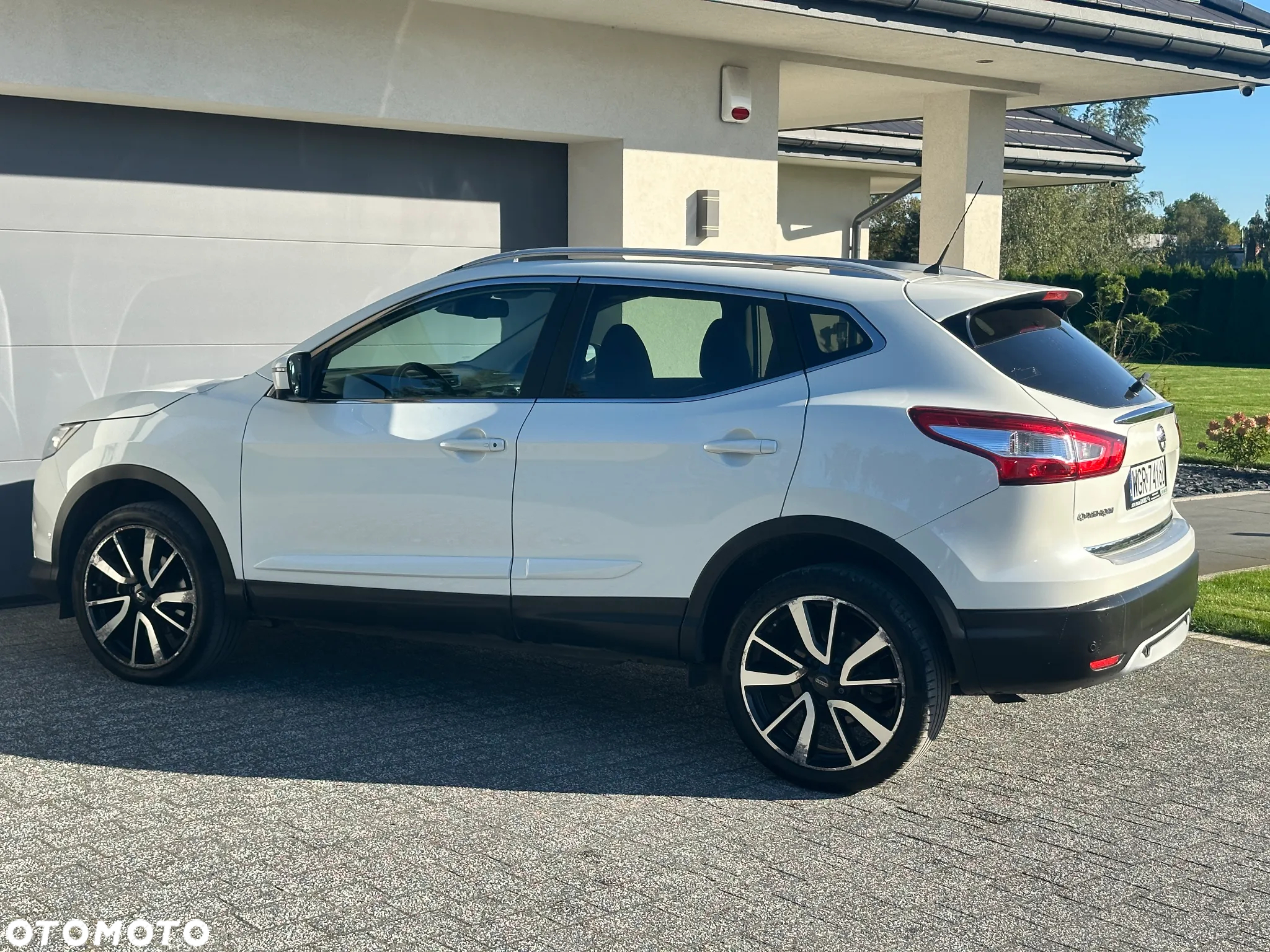 Nissan Qashqai 1.6 DIG-T 360 - 12