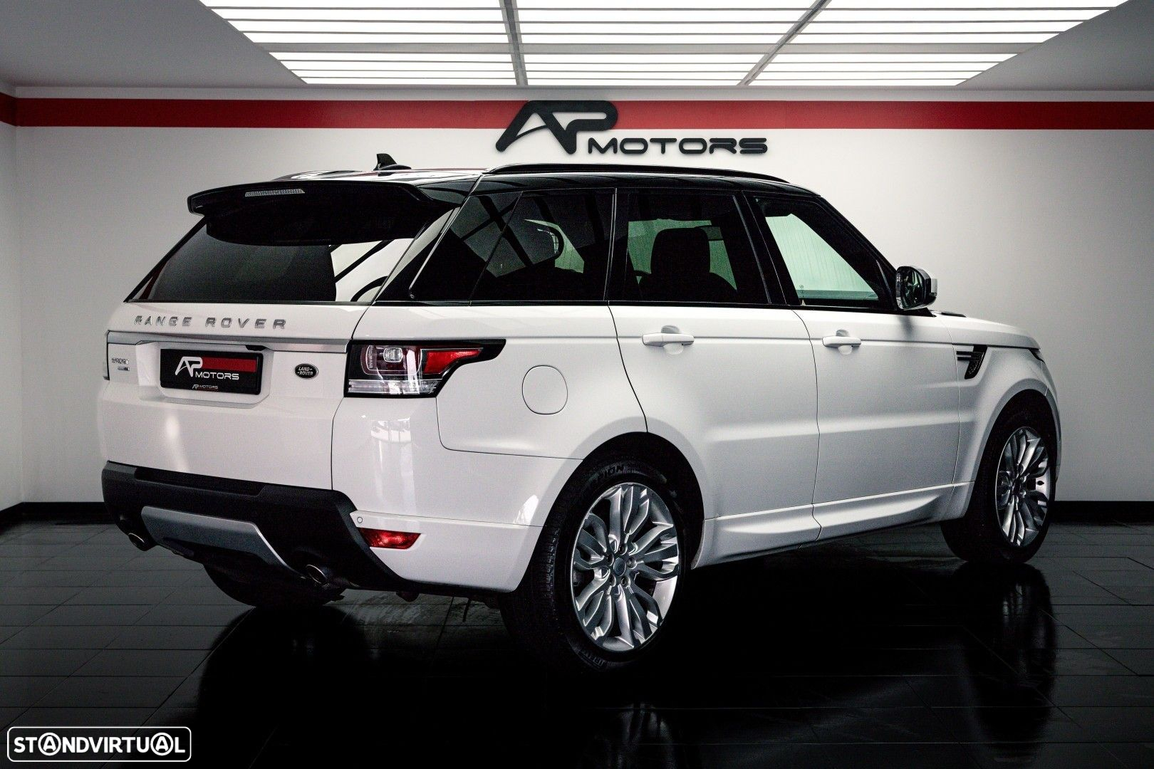 Land Rover Range Rover Sport 3.0 TDV6 HSE Dynamic - 15