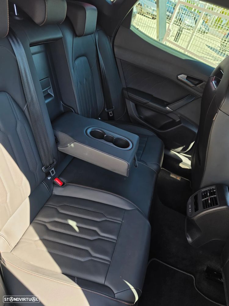 Cupra Formentor 1.4 e-Hybrid DSG VZ - 45