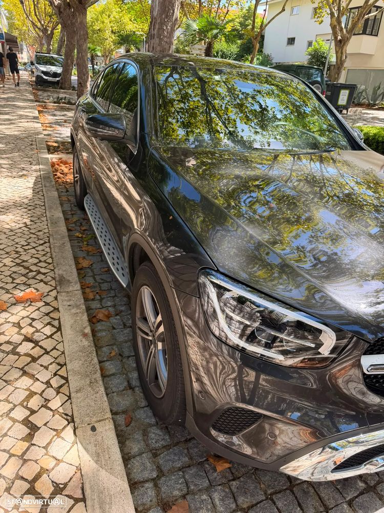 Mercedes-Benz GLC 300 e Coupe 4Matic - 2