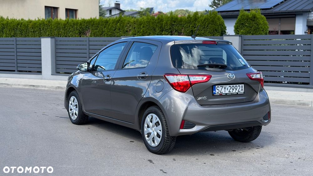 Toyota Yaris 1.5 Selection - 4