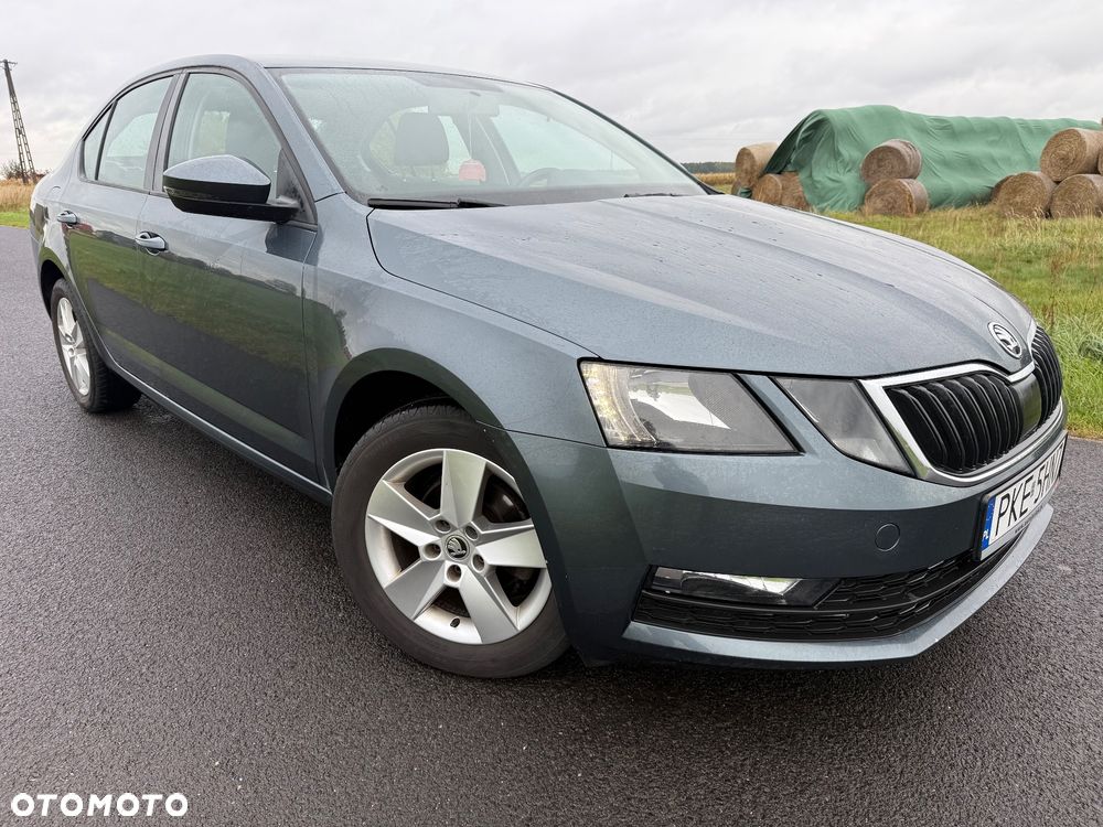 Skoda Octavia - 1