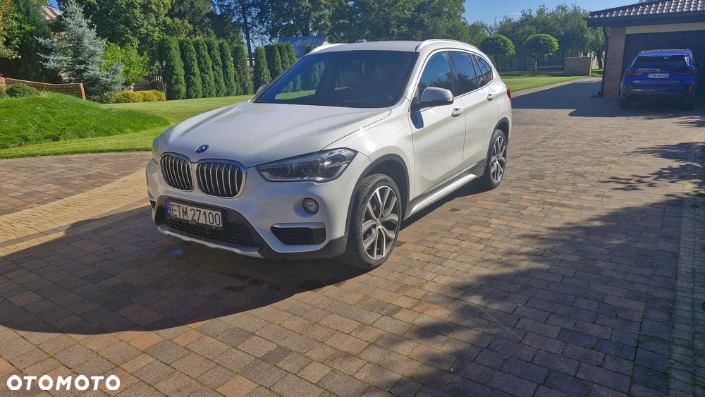 BMW X1 sDrive18d Sport Line - 1